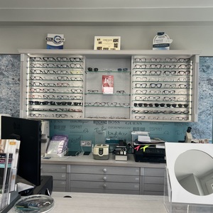 Üzlet - 4